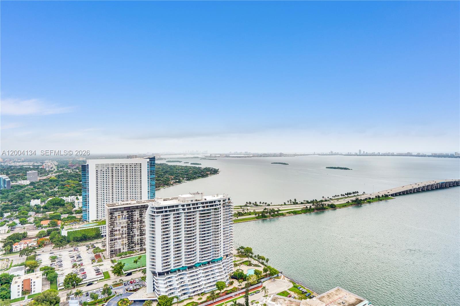 PARAISO BAYVIEWS CONDO - Residential Lease