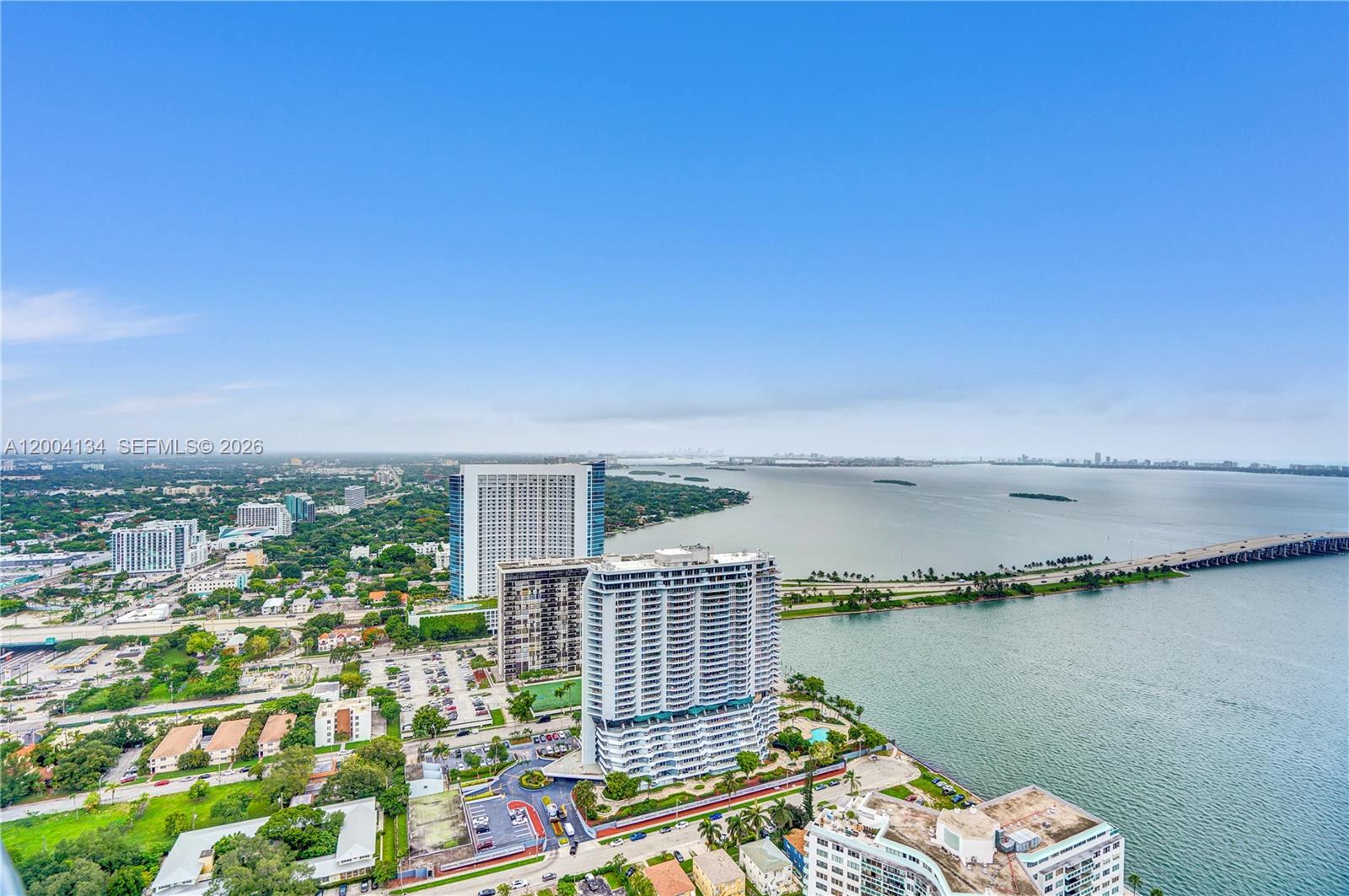 PARAISO BAYVIEWS CONDO - Residential Lease