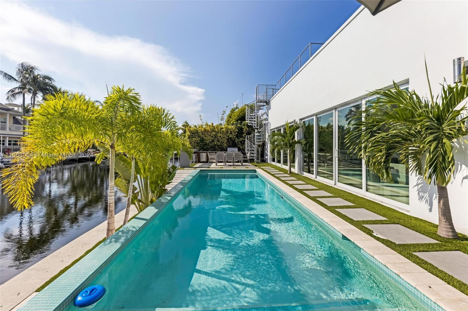 MIDDLE RIVER MANOR ADD - Residential