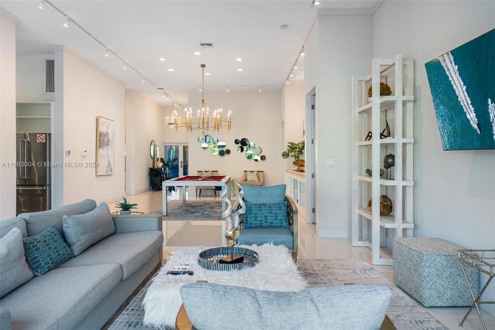 MIDDLE RIVER MANOR ADD - Residential