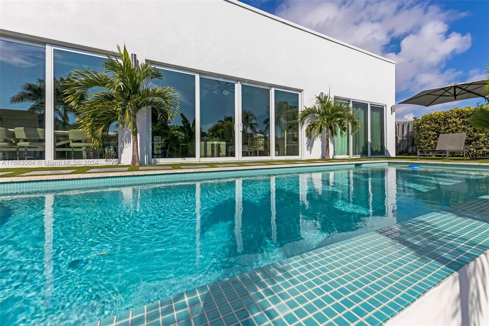 MIDDLE RIVER MANOR ADD - Residential