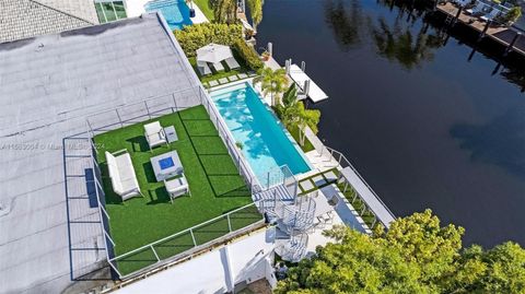 A home in Wilton Manors