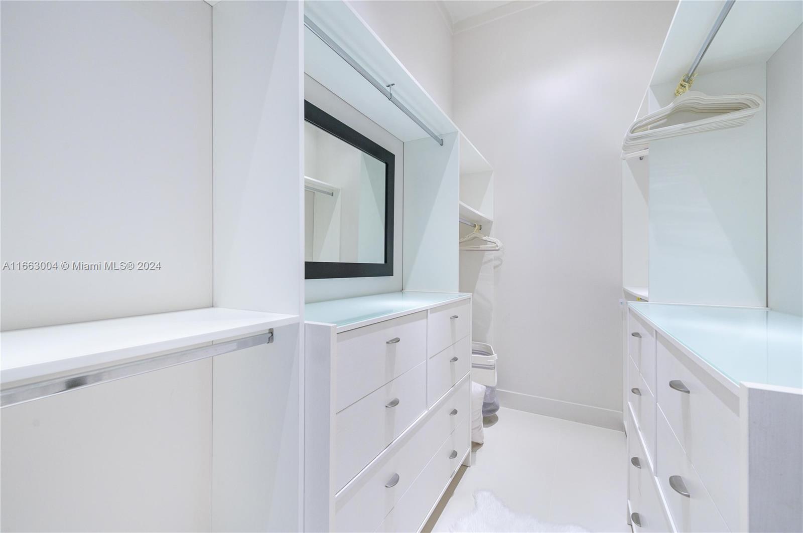 MIDDLE RIVER MANOR ADD - Residential