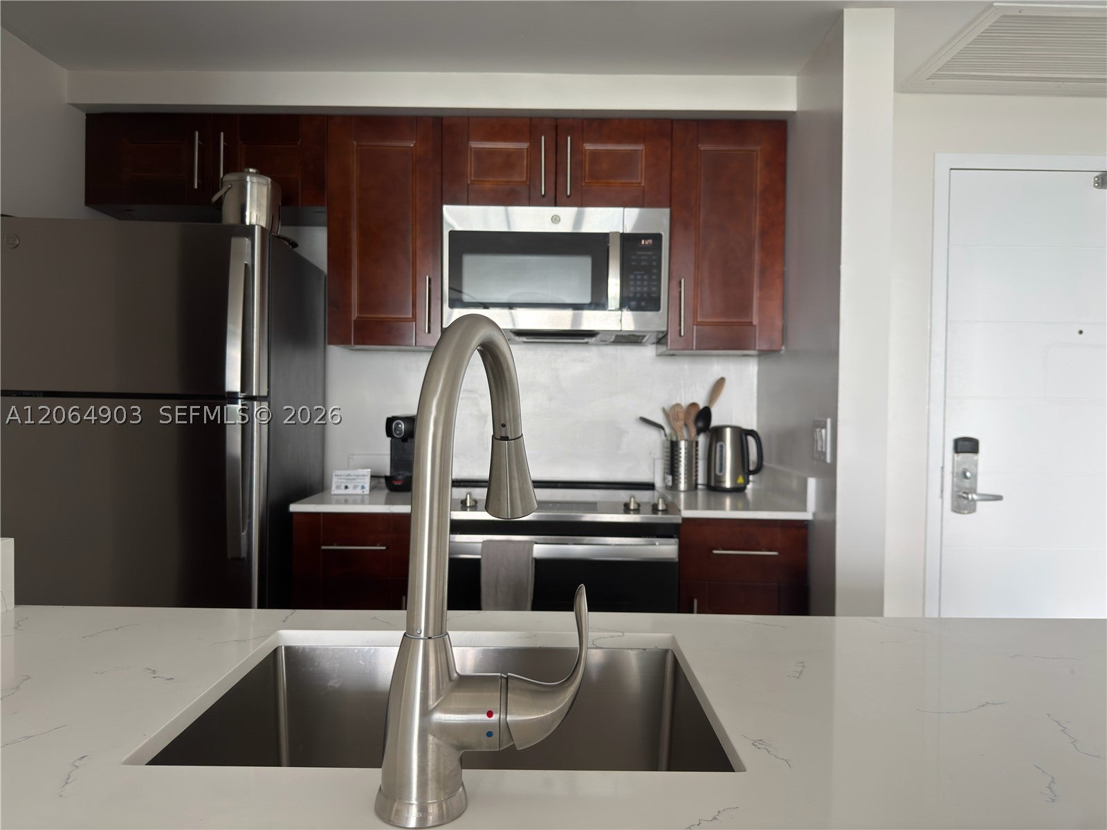 2889 Mcfarlane Rd 1014