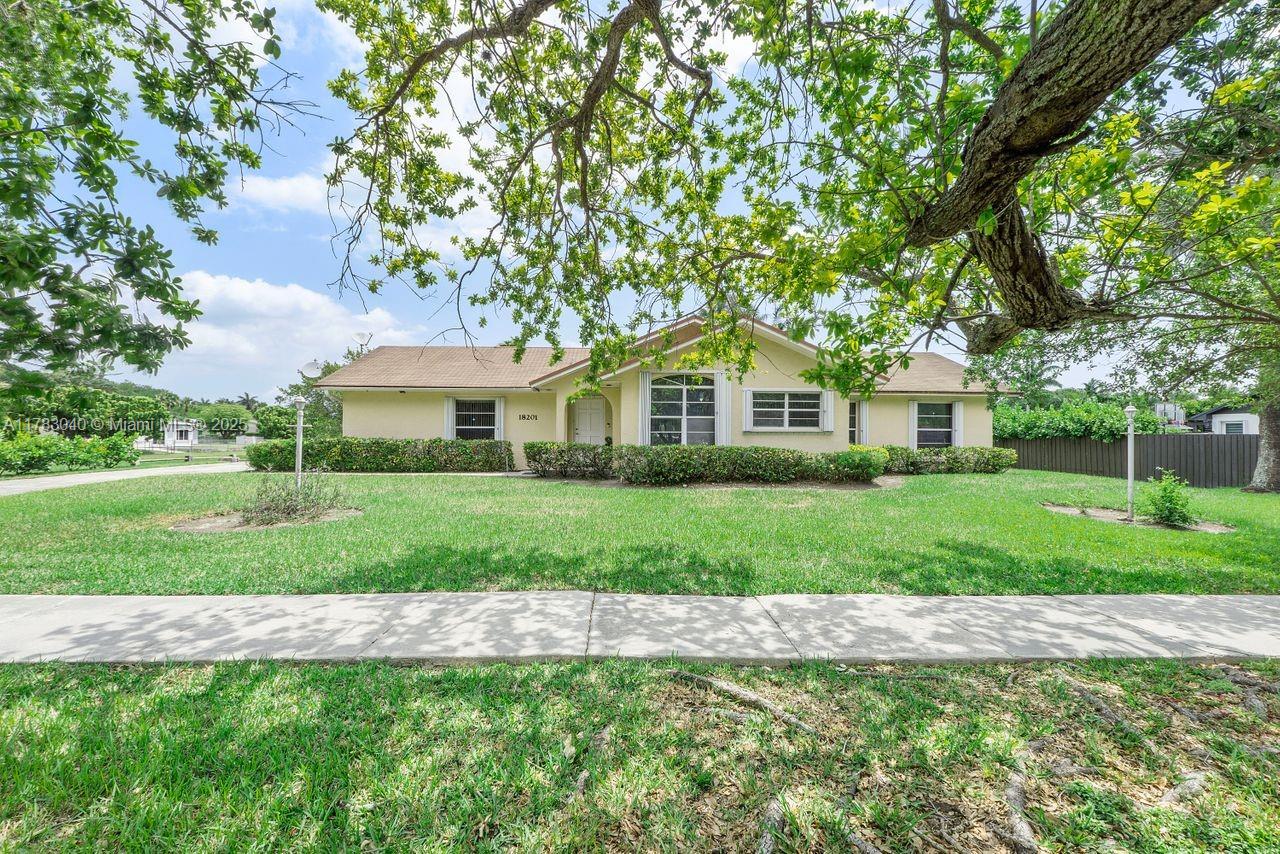 Property for Sale at 18201 Sw 87th Ave, Palmetto Bay, Miami-Dade County, Florida - Bedrooms: 4 
Bathrooms: 2  - $925,000