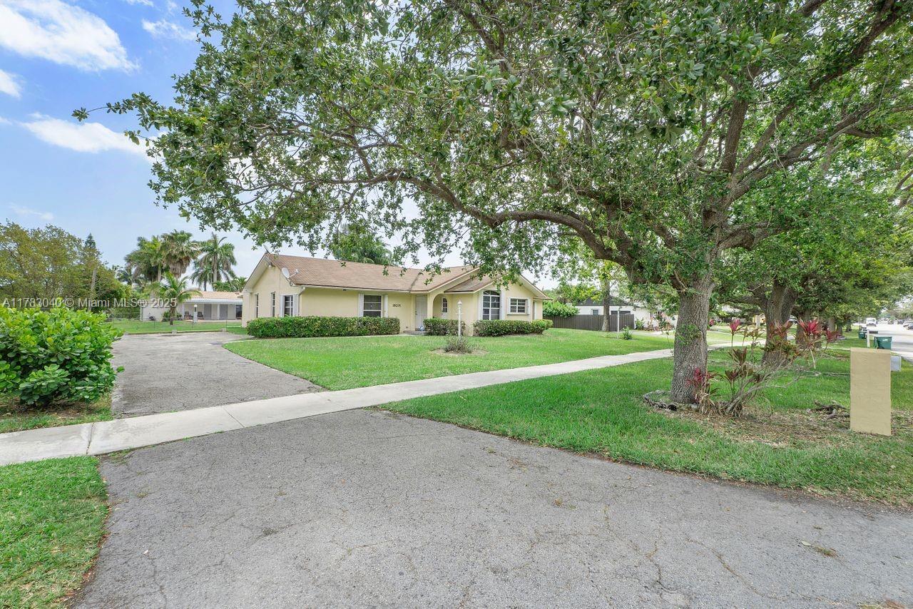 Property for Sale at 18201 Sw 87th Ave, Palmetto Bay, Miami-Dade County, Florida - Bedrooms: 4 
Bathrooms: 2  - $925,000