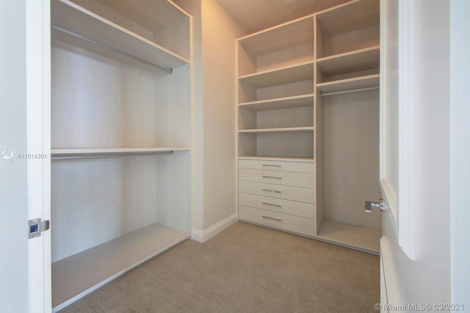 OCEANA BAL HARBOUR CONDO - Residential