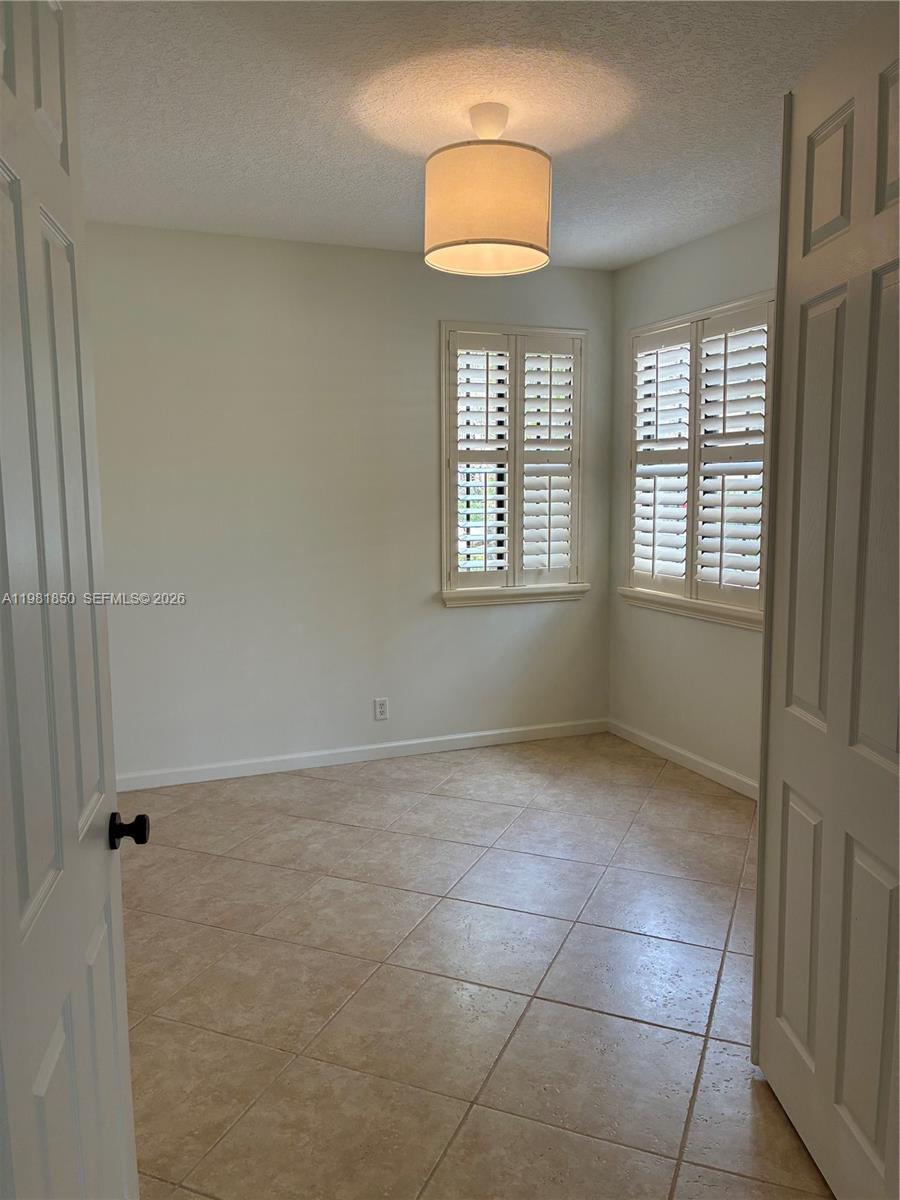 COURTSIDE AT WESTON HILLS - Residential Lease