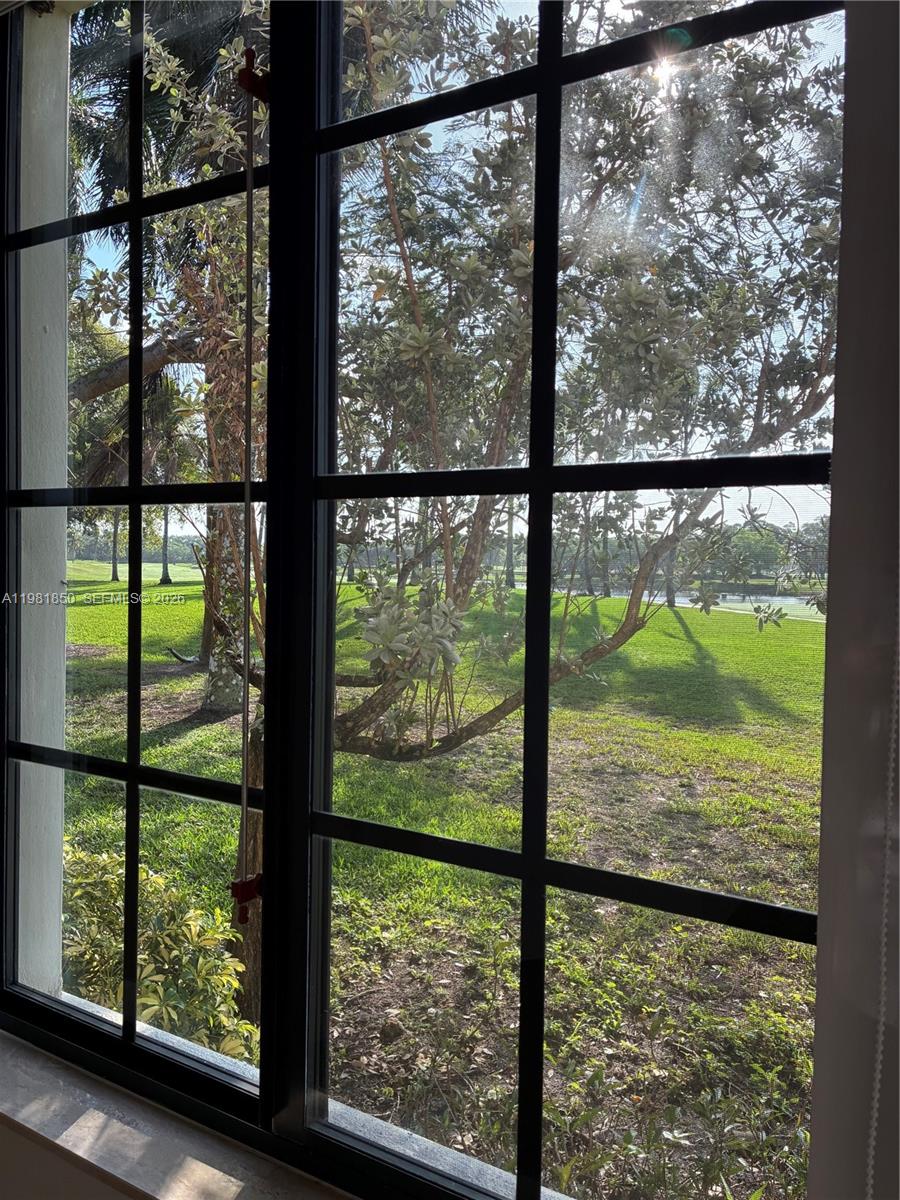 COURTSIDE AT WESTON HILLS - Residential Lease