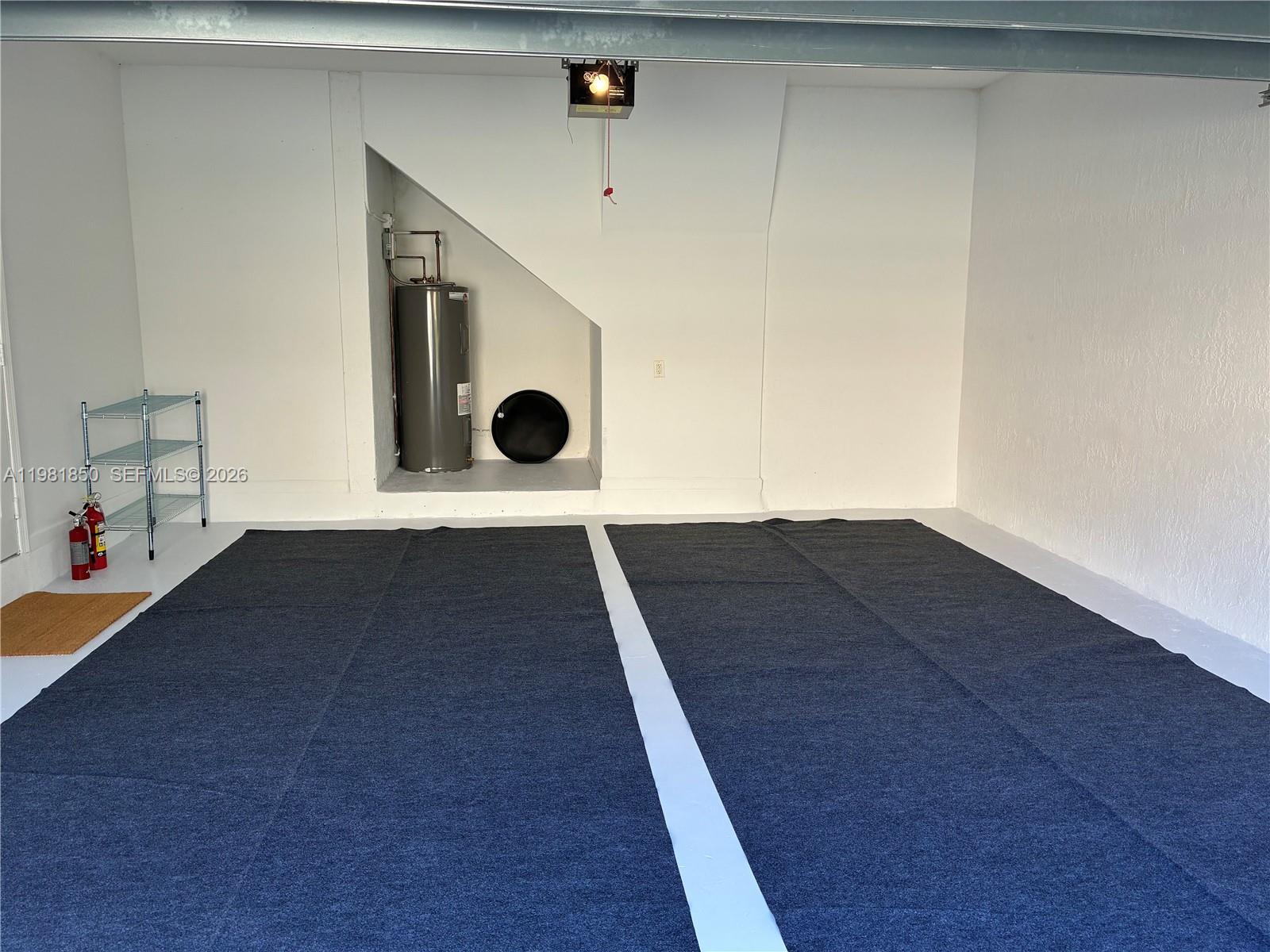 COURTSIDE AT WESTON HILLS - Residential Lease