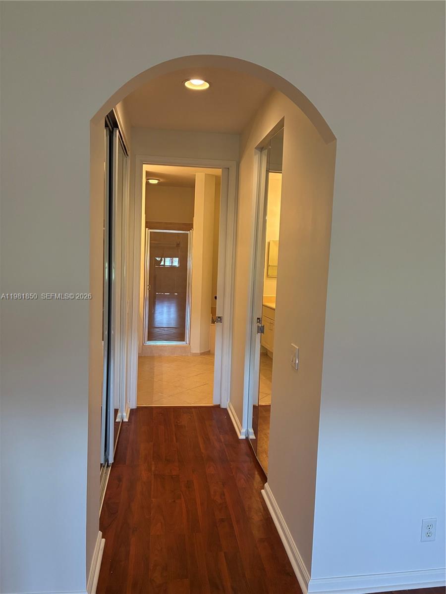 COURTSIDE AT WESTON HILLS - Residential Lease