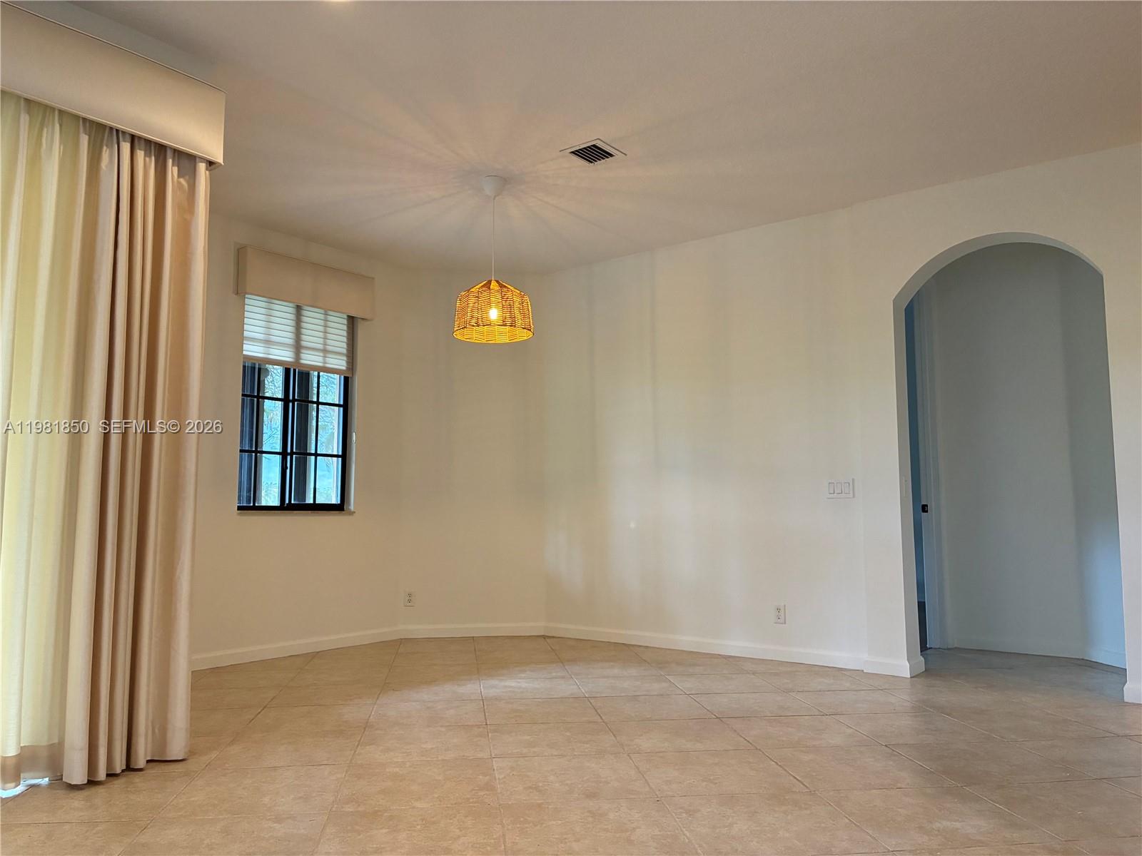 COURTSIDE AT WESTON HILLS - Residential Lease