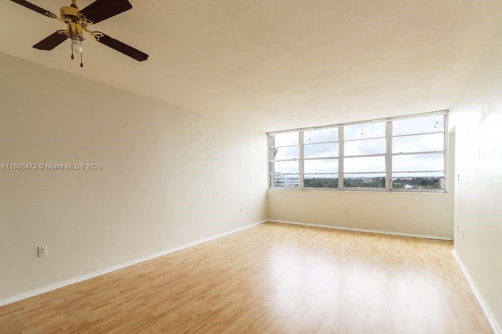 BUCKLEY TOWERS CONDO - EA - Residential
