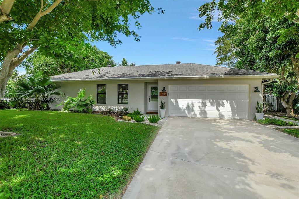 Photo of 597 Curlew Rd, Delray Beach, FL 33444 (MLS # A11461079)