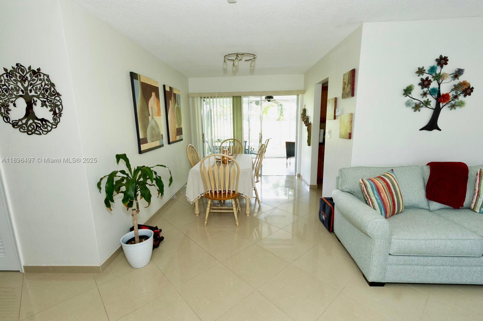 MAINLANDS OF TAMARAC LAKE - Residential
