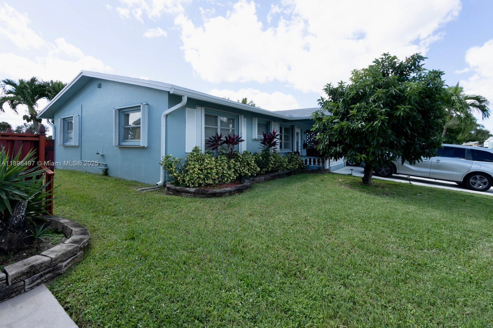 MAINLANDS OF TAMARAC LAKE - Residential
