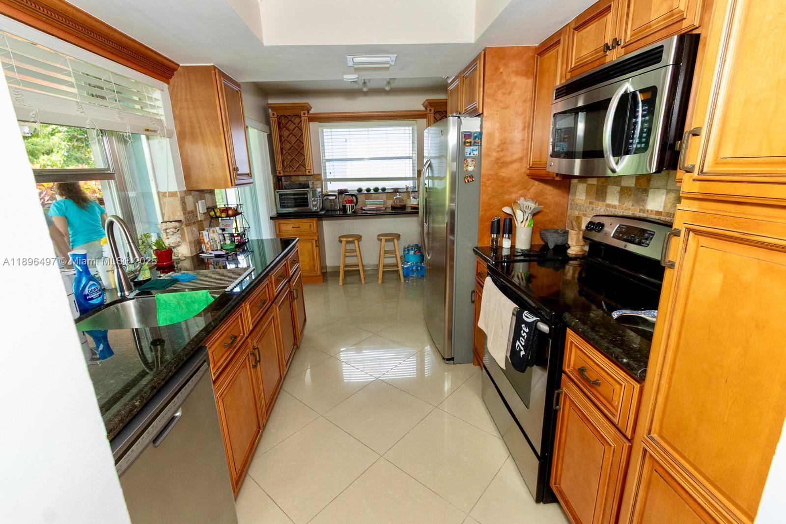 MAINLANDS OF TAMARAC LAKE - Residential
