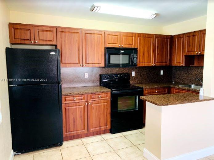 Photo of 715 NE 6th St #6, Fort Lauderdale, FL 33304 (MLS # A11440445)