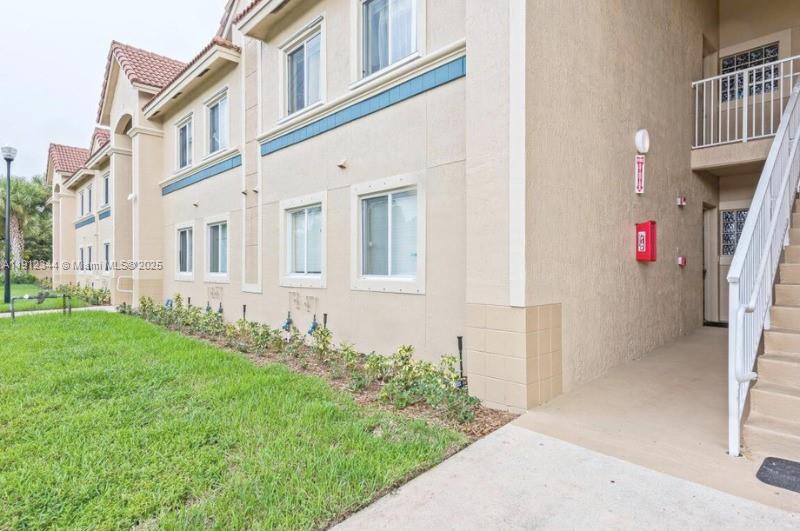 BELVEDERE ISLES CONDO - Residential