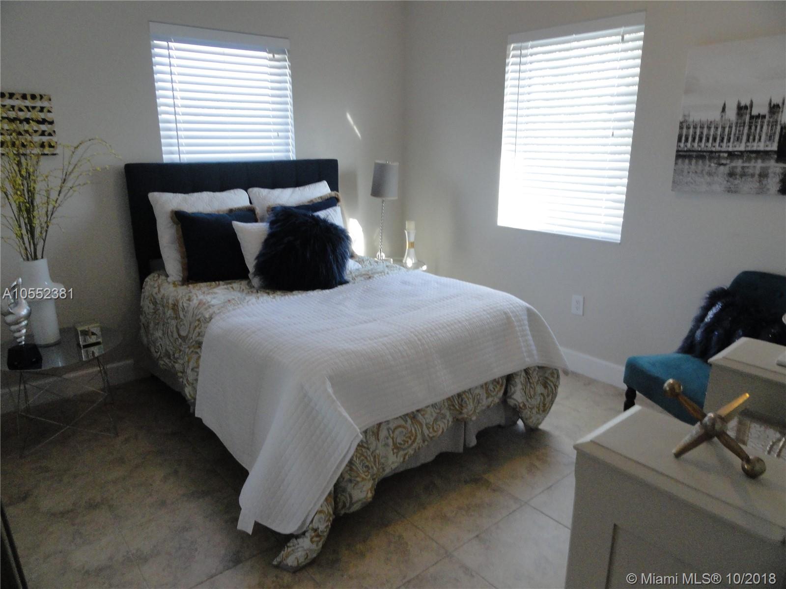 WESTWOOD LAKE - Residential Lease