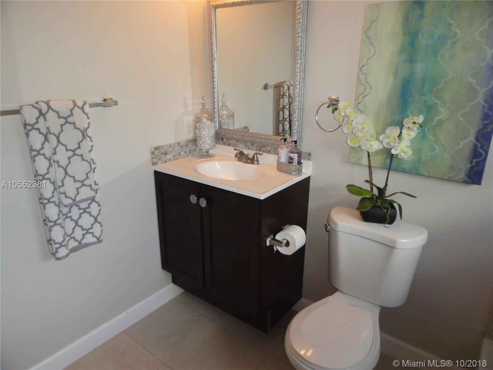WESTWOOD LAKE - Residential Lease
