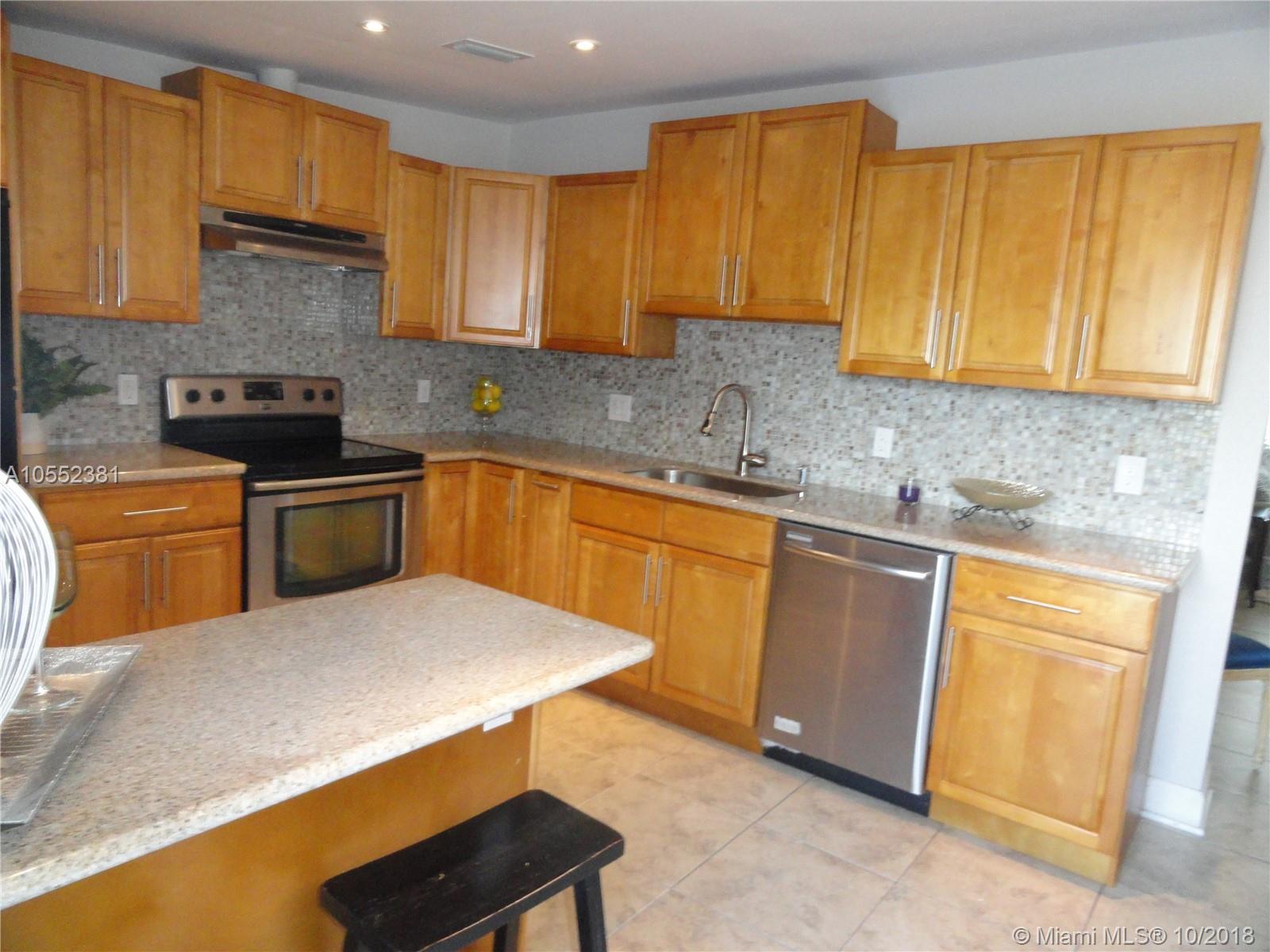 WESTWOOD LAKE - Residential Lease