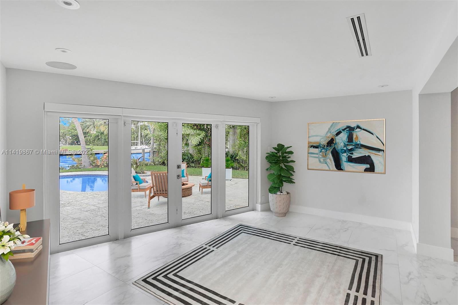 BELLE MEADE ISLAND - Residential