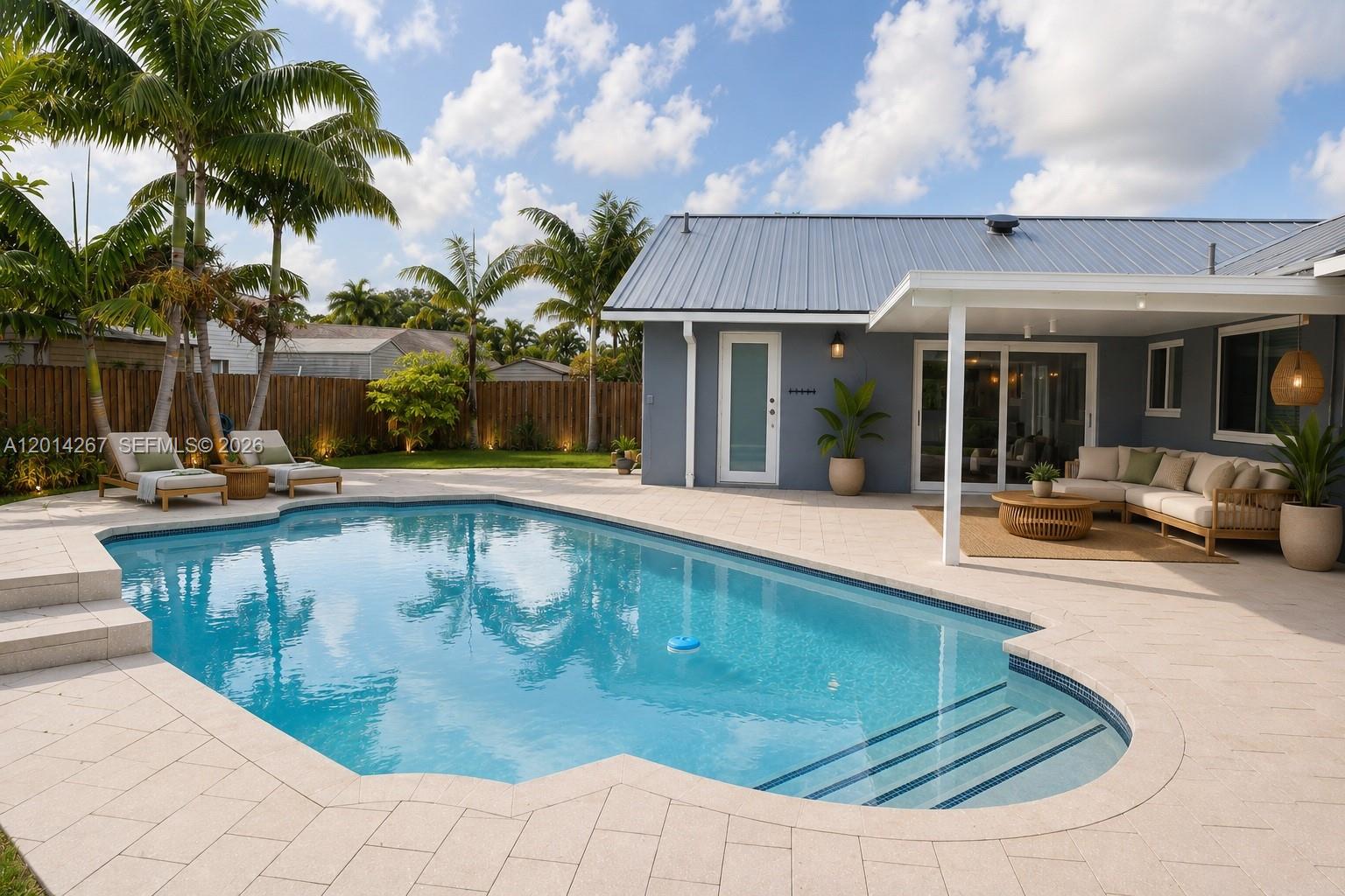 ROLLING HILLS LAKE ESTATE - Residential