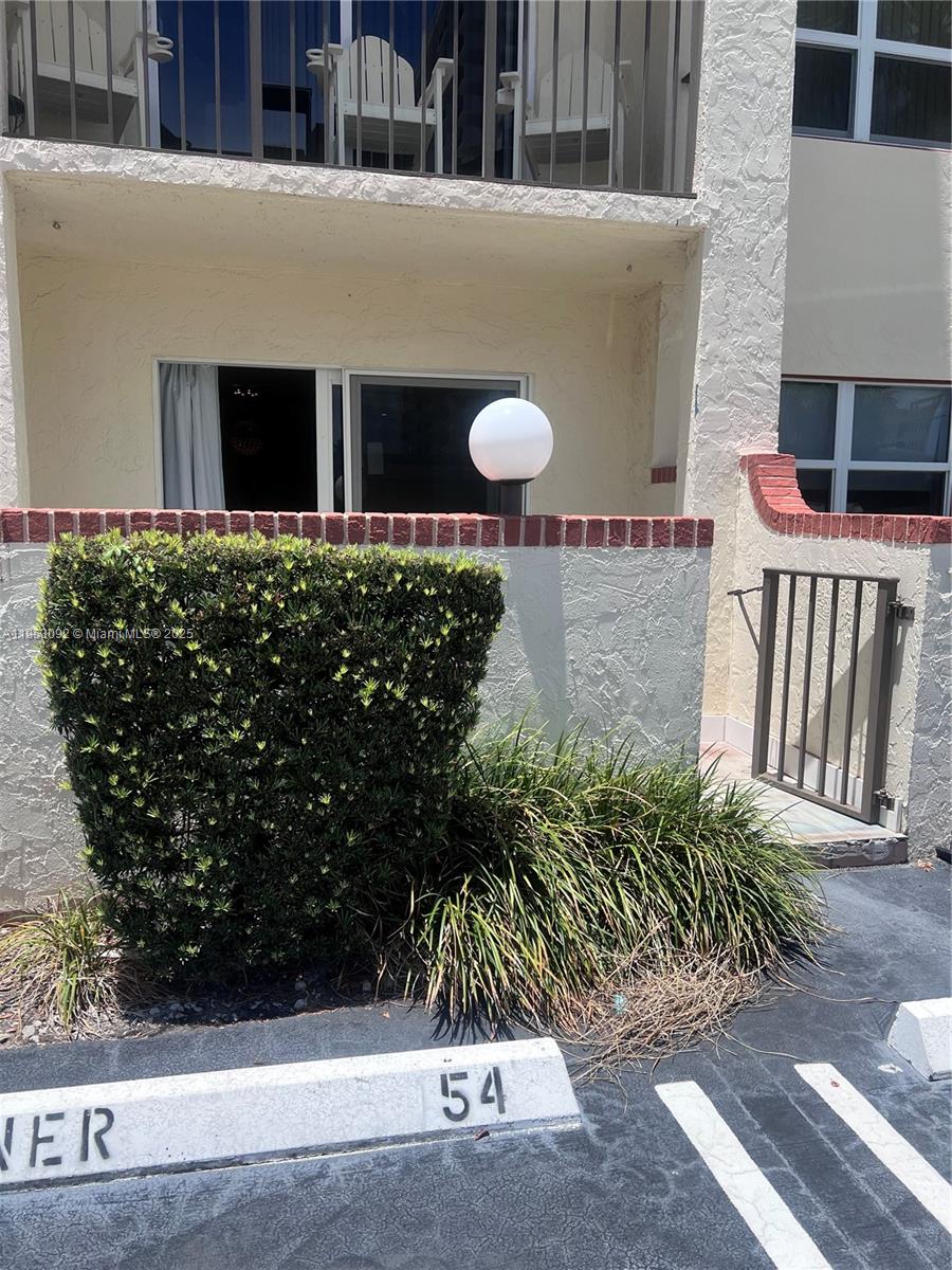 LADO DEL RIO CONDO - Residential