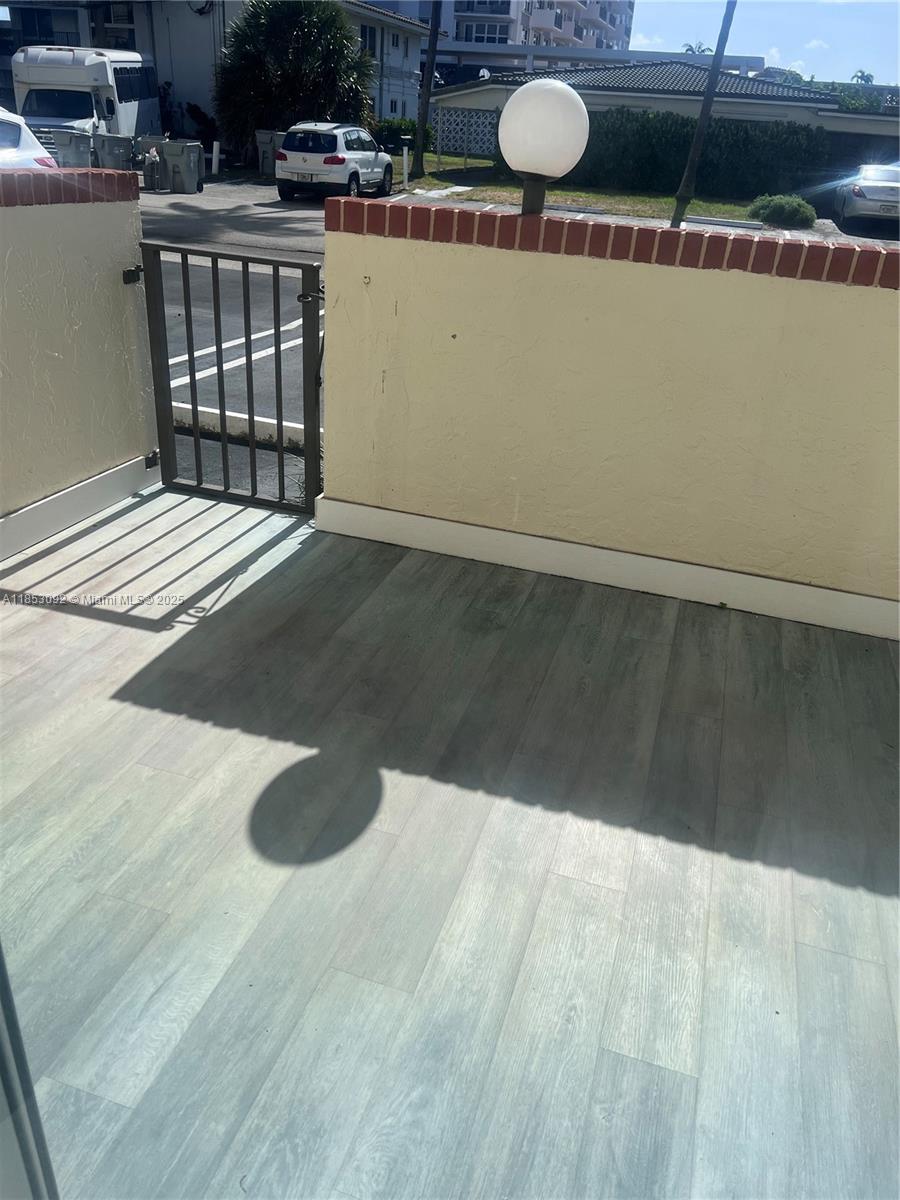 LADO DEL RIO CONDO - Residential