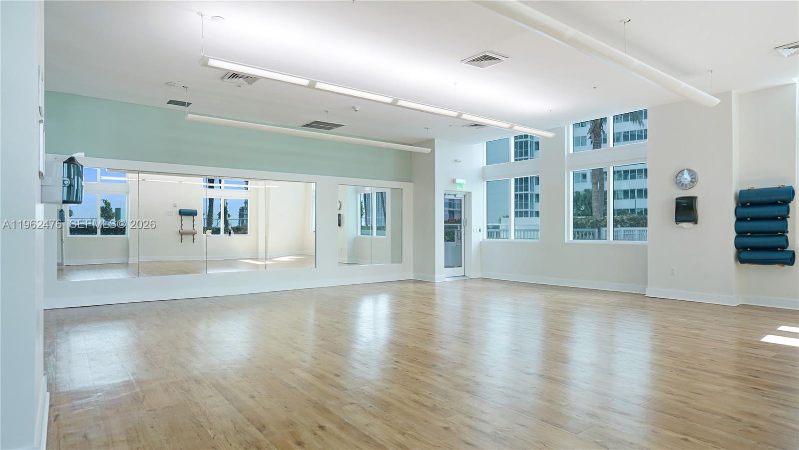 QUANTUM ON THE BAY CONDO I - Residential