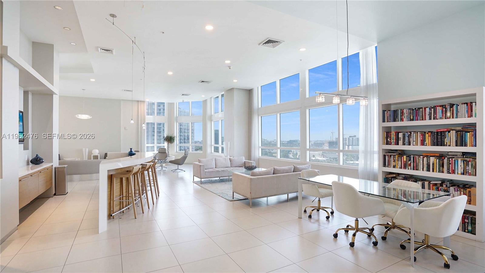 QUANTUM ON THE BAY CONDO I - Residential