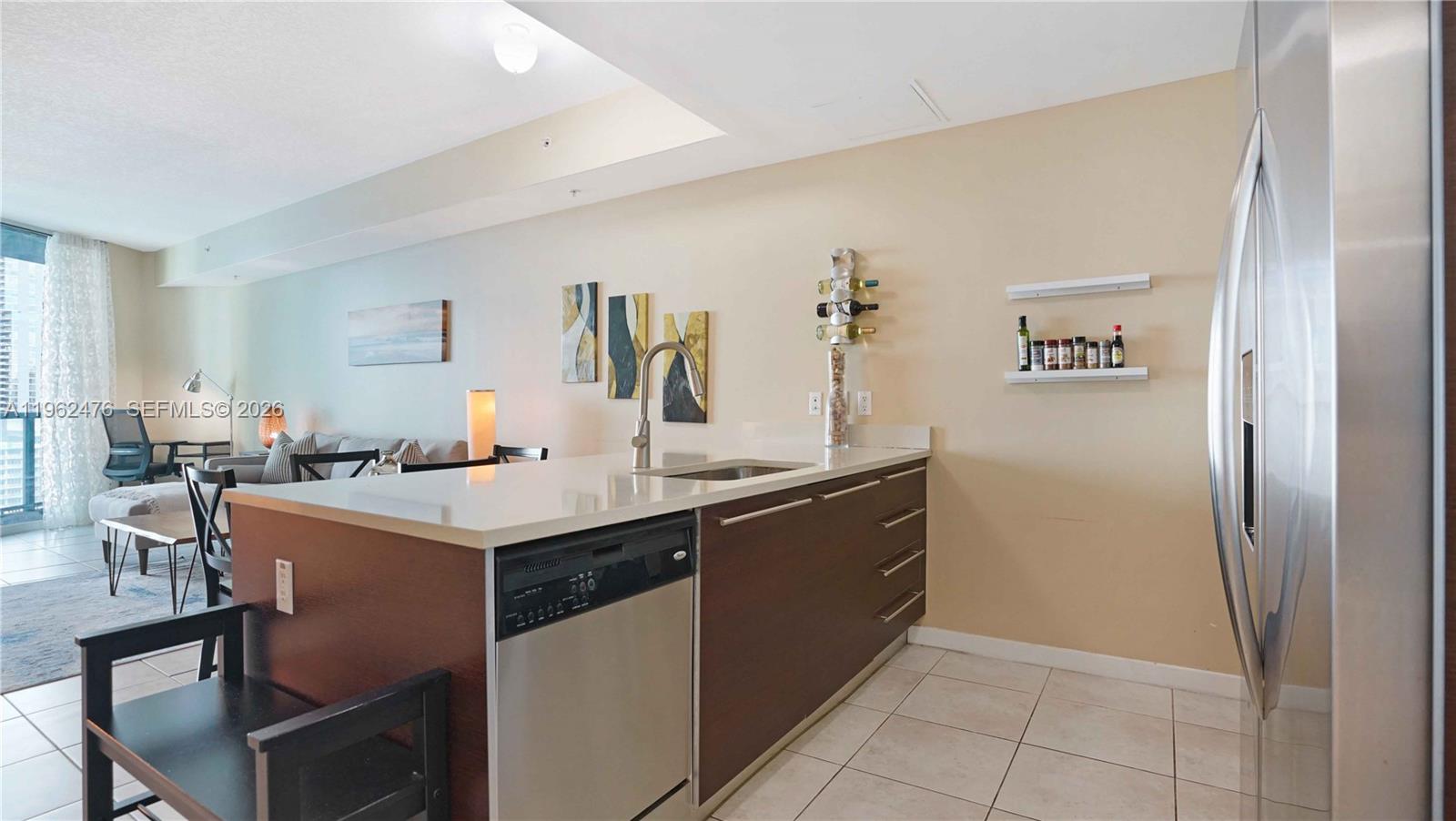 QUANTUM ON THE BAY CONDO I - Residential