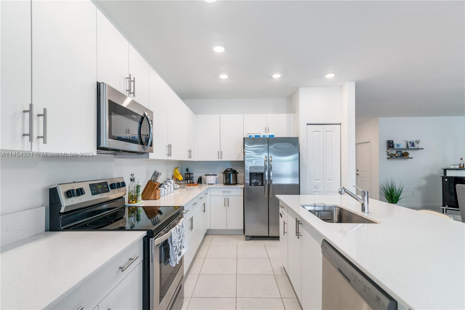 CAPLE FARMS NORTH - Residential