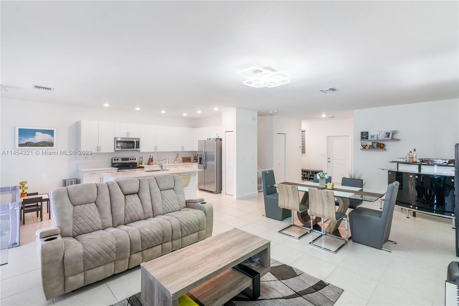 CAPLE FARMS NORTH - Residential