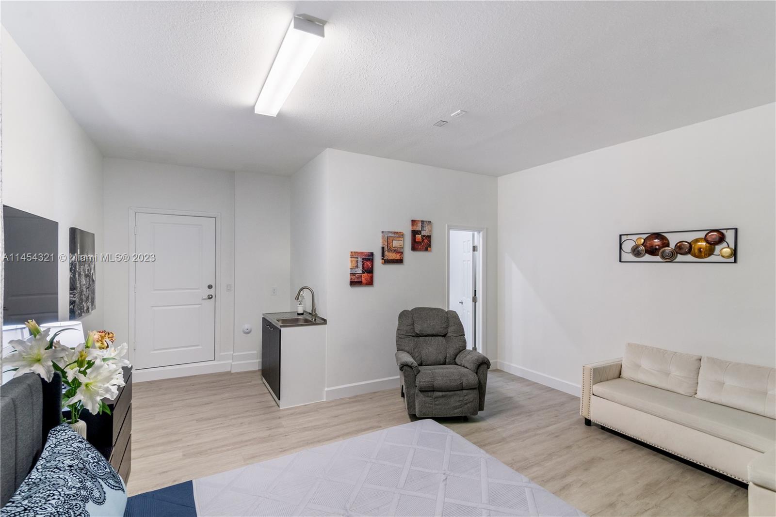 CAPLE FARMS NORTH - Residential