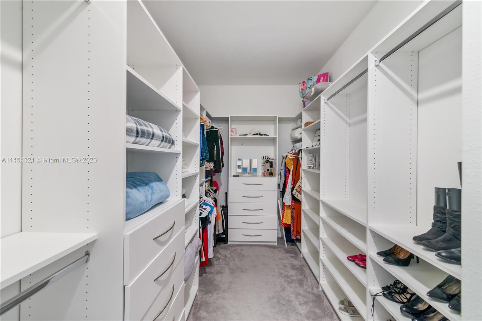 CAPLE FARMS NORTH - Residential