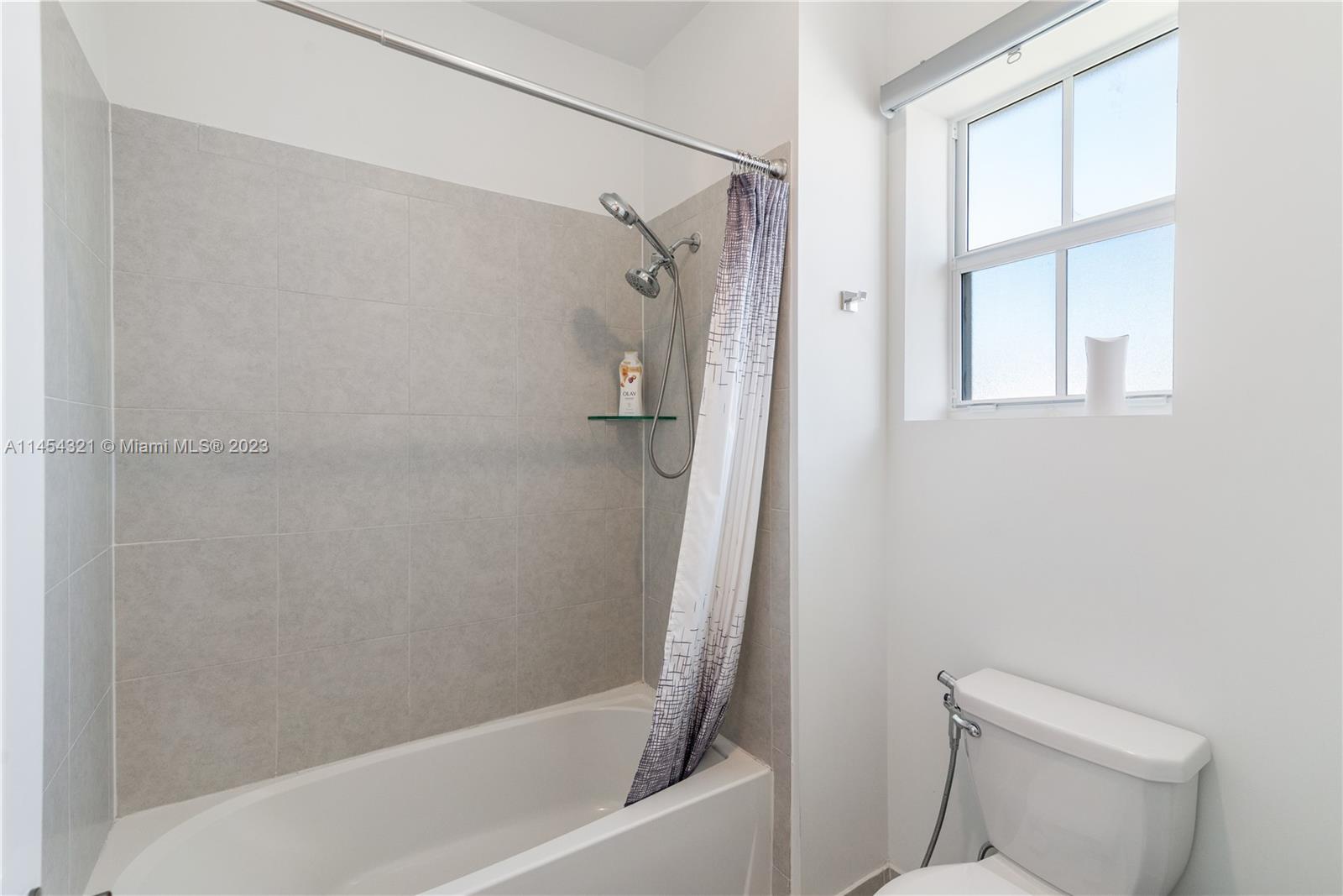 CAPLE FARMS NORTH - Residential