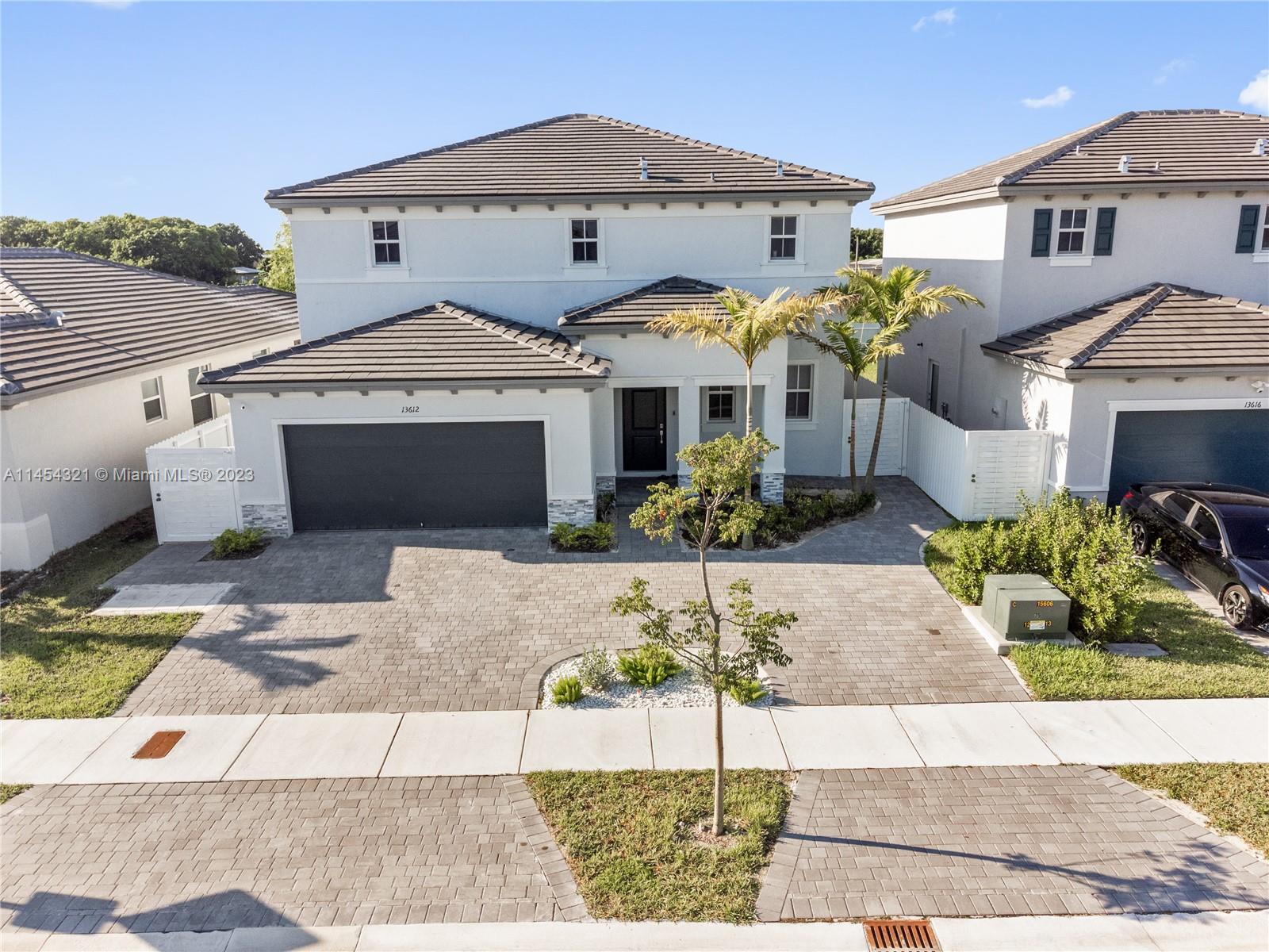 CAPLE FARMS NORTH - Residential