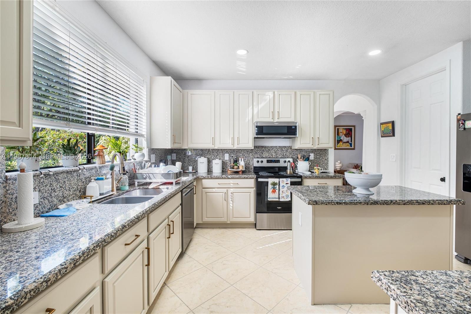 CUTLER CAY - Residential Lease