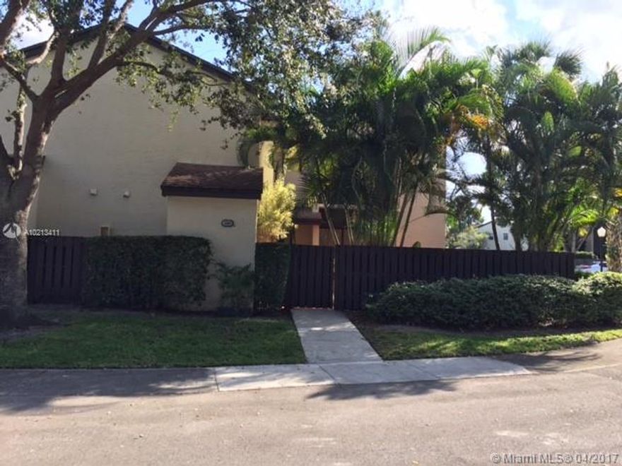 Absolute Beautiful  Open  Remodeled Over-sized  Kitchen cabinets  with granite  and stainless steel appliances  Tile floor downstairs, new laminate upstairs, shows like a model 2 bedroom 2 and half bath townhouse plus a very large tropical  private patio w storage new full size washer and dryer small pets are permitted no approval required by association regarding purchase only *no leasing for 2 years after purchase*please see attachment Best schools, Great location, this is a must see and will sell fast