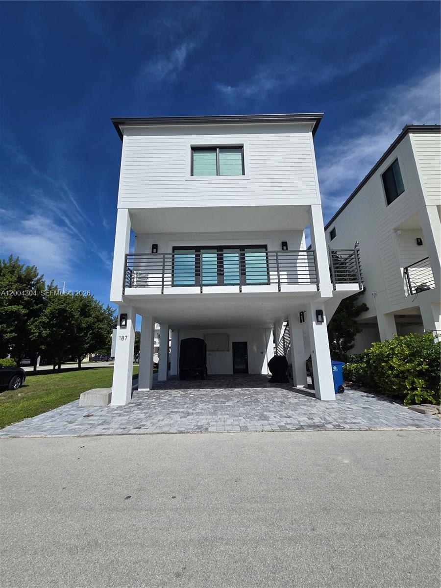 94825 Overseas Hwy #187