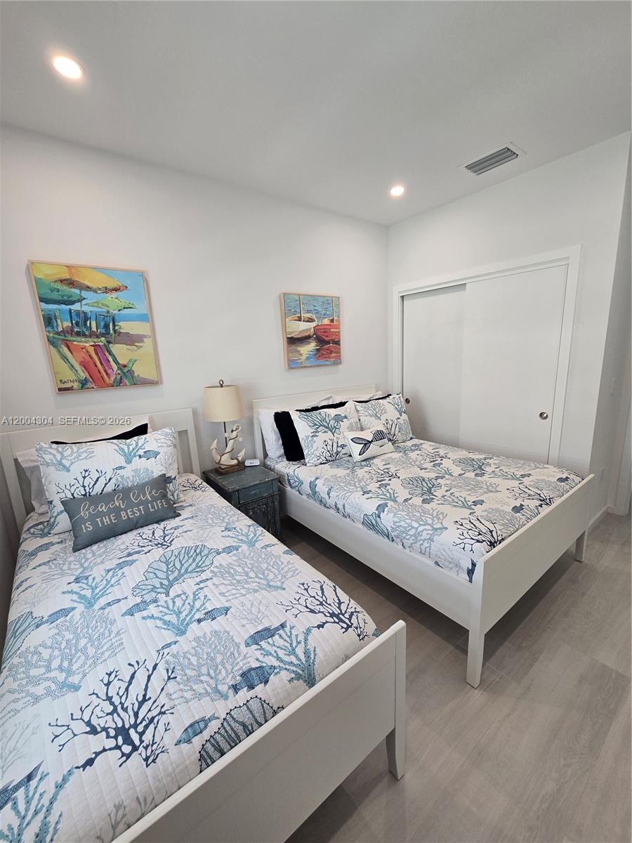 KEY LARGO OCEAN RESORT CO - Residential