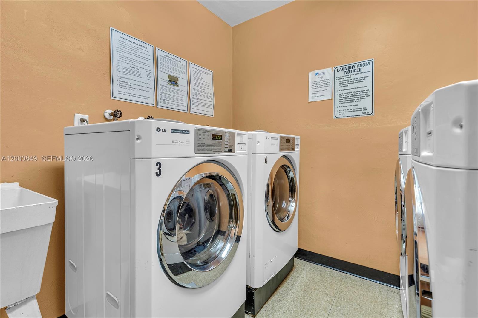 OLYMPUS CONDO PHASE - Residential