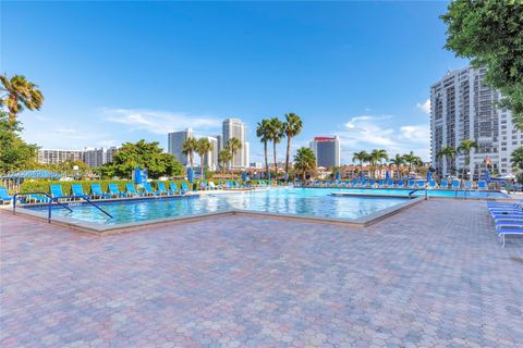 Tiny photo for 600 Three Islands Blvd #618, Hallandale Beach, FL 33009 (MLS # A12000849)