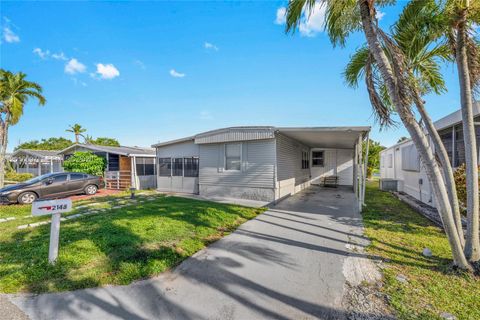 2148 SW 52nd St Dania Beach FL 33312