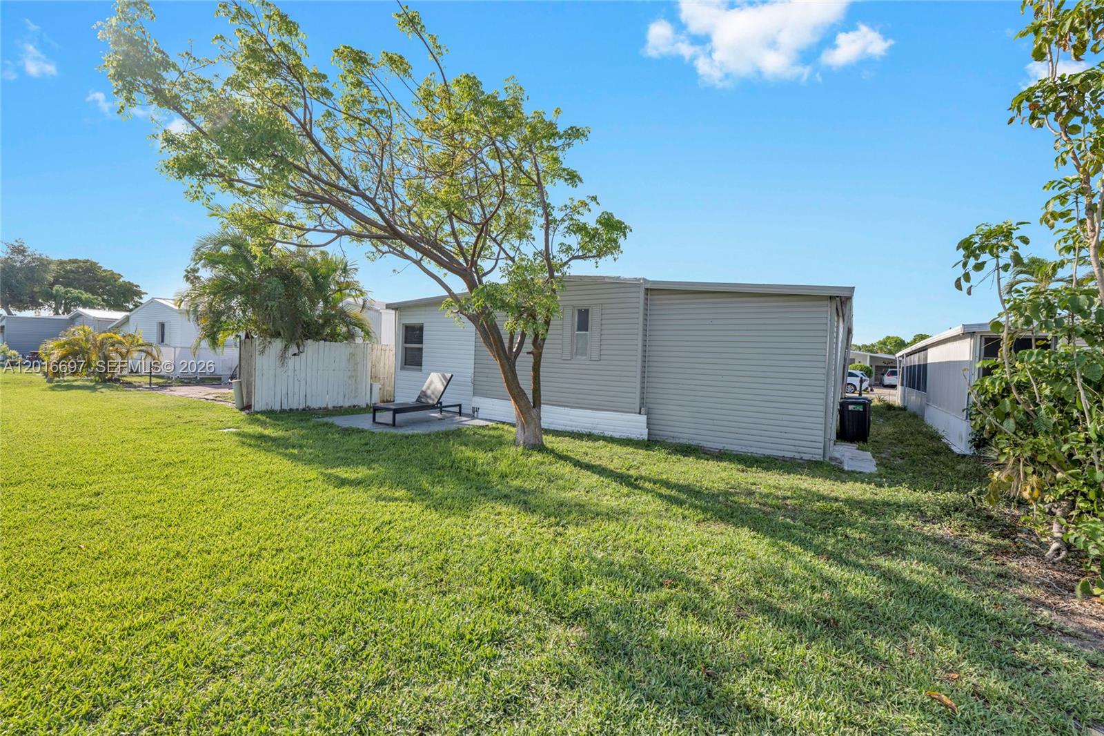 RAVENSWOOD ESTATES & MARI - Residential