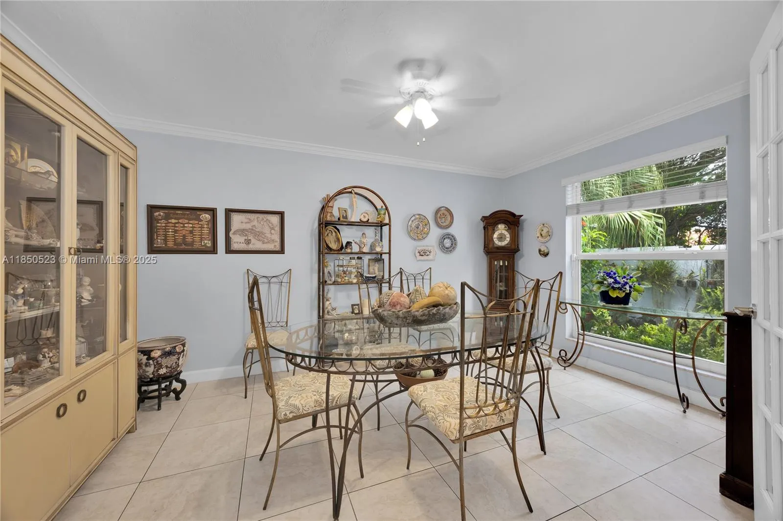 Miami, Florida 33176, United States, 3 Bedrooms Bedrooms, ,3 BathroomsBathrooms,Residential,Active,183970