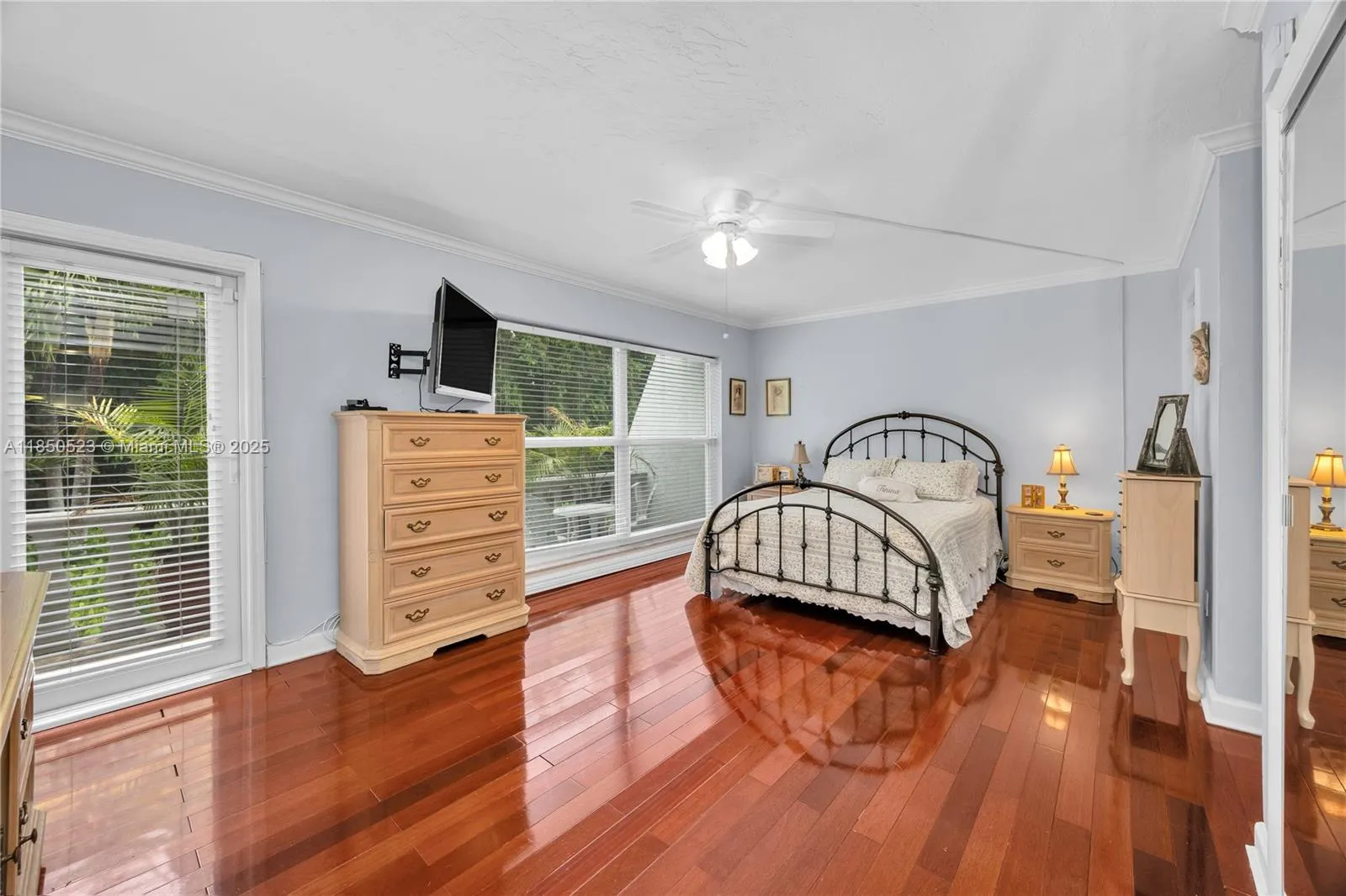 Miami, Florida 33176, United States, 3 Bedrooms Bedrooms, ,3 BathroomsBathrooms,Residential,Active,183970