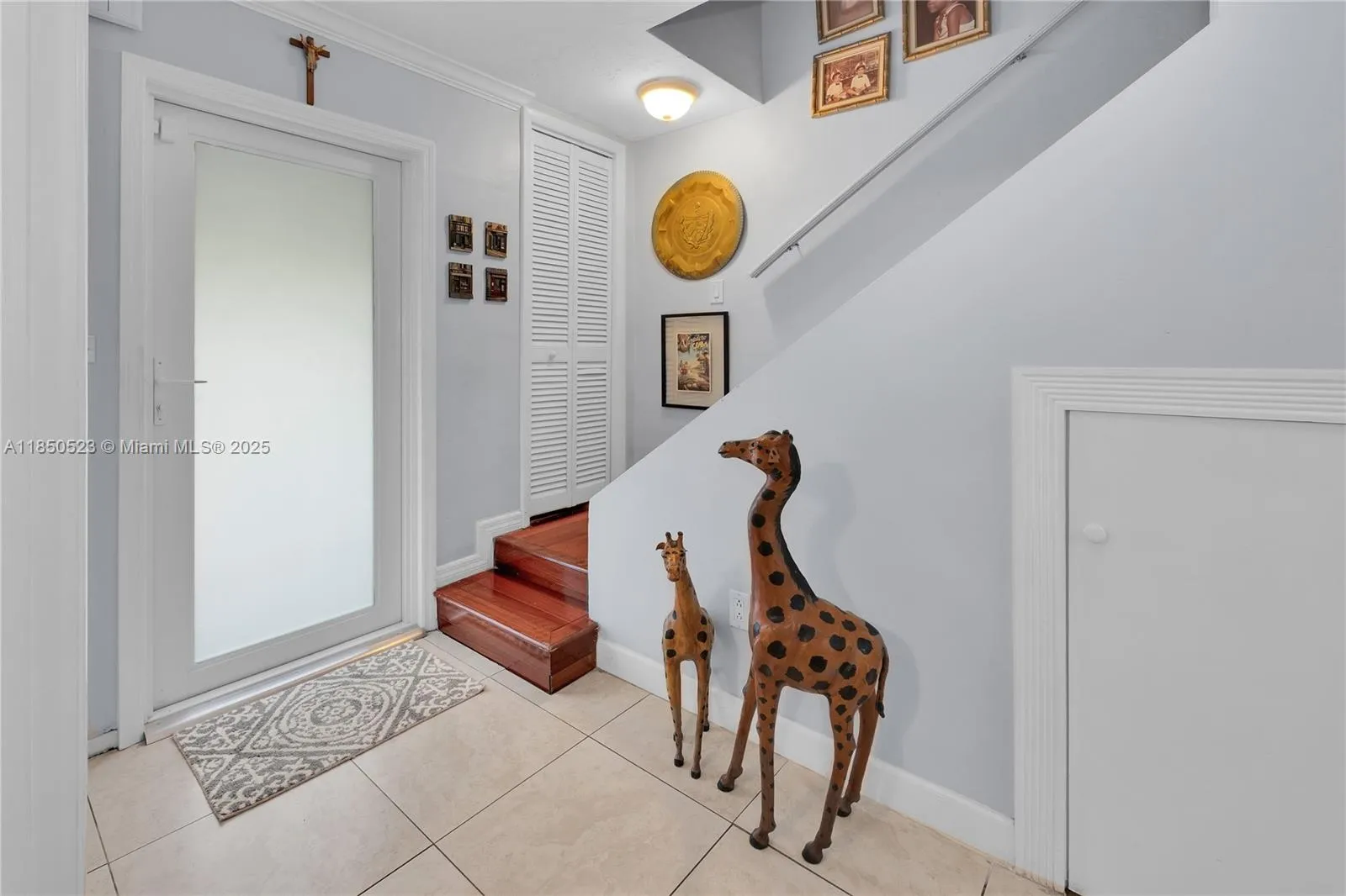 Miami, Florida 33176, United States, 3 Bedrooms Bedrooms, ,3 BathroomsBathrooms,Residential,Active,183970